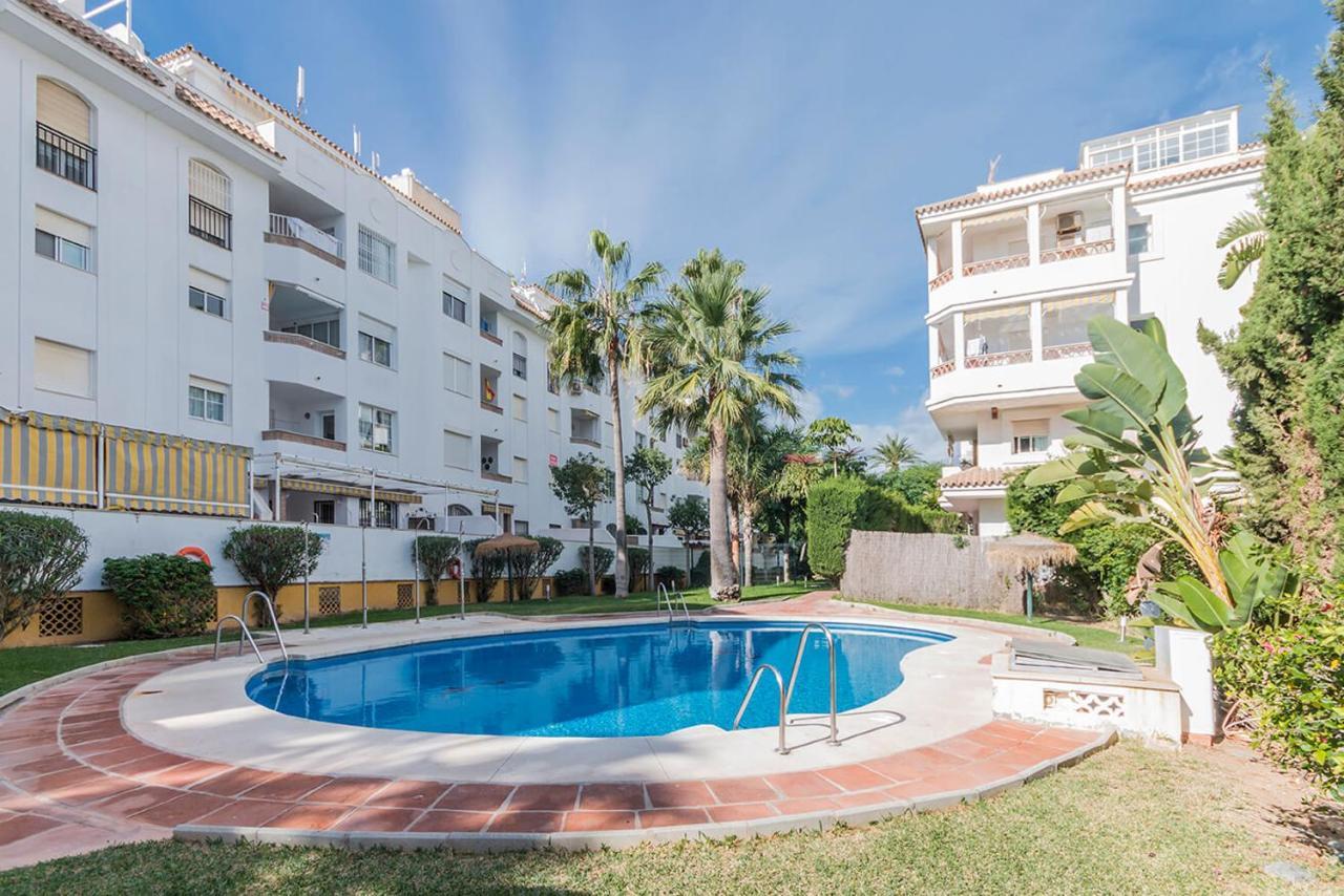 Lovely 2 Bedroom Apartment W/ Large Garden + Pools Benalmádena Eksteriør bilde