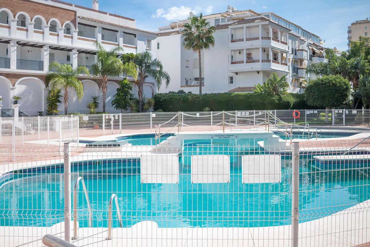 Lovely 2 Bedroom Apartment W/ Large Garden + Pools Benalmádena Eksteriør bilde